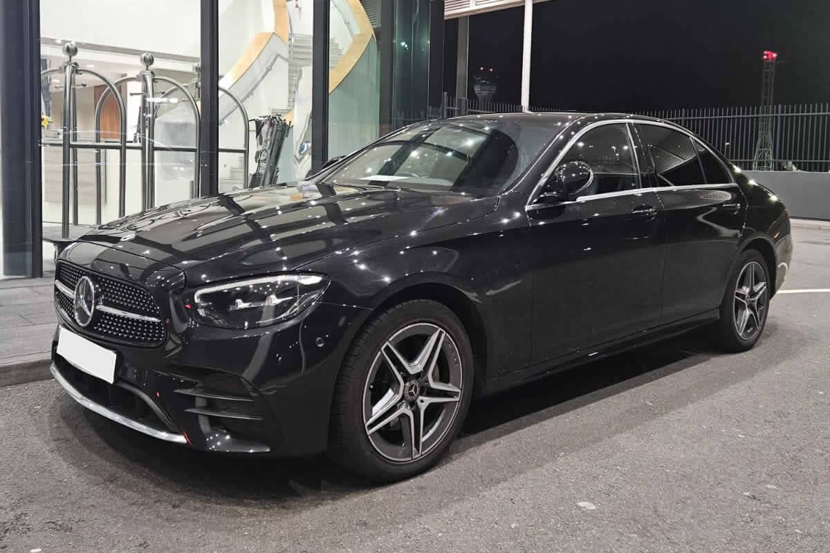 Premium Mercedes-Benz Car Hire